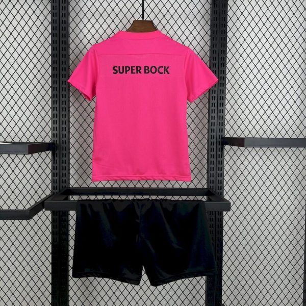 Sporting Cp 2024/25 Pink October Kids Kit - Image 2