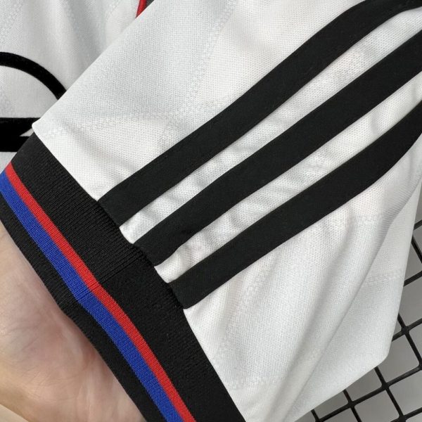 Bayern Munich 1995/96 Away Retro Jersey - Image 3
