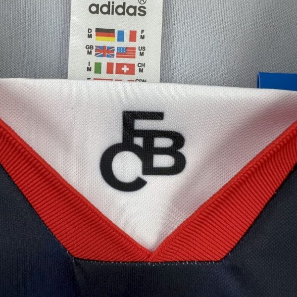 Bayern Munich 1997/99 Home Retro Jersey - Image 5