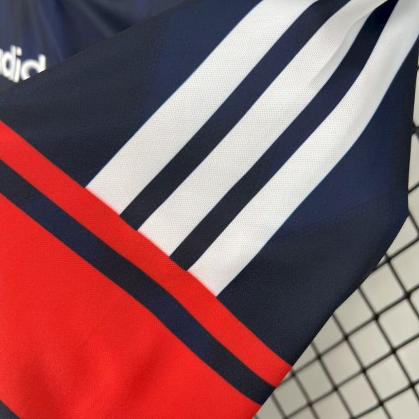Bayern Munich 1997/99 Home Retro Jersey - Image 3