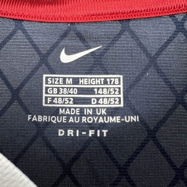 Paris Saint-Germain 2001/2002 Home Retro Jersey - Image 4