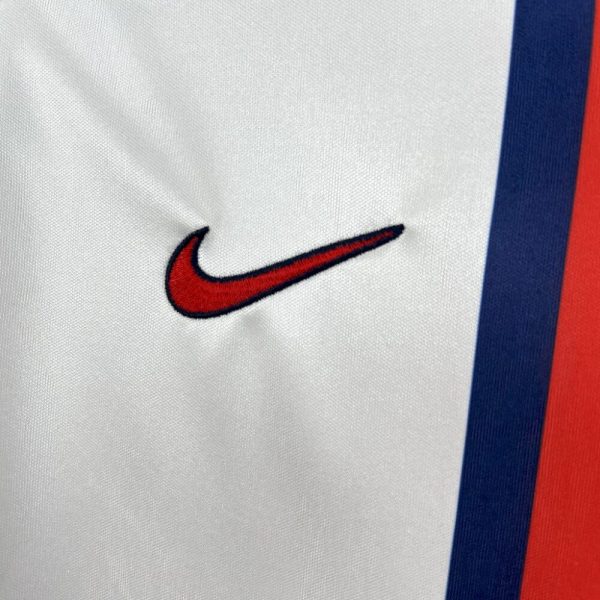Paris Saint-Germain 1998/99 Away Retro Jersey - Image 7