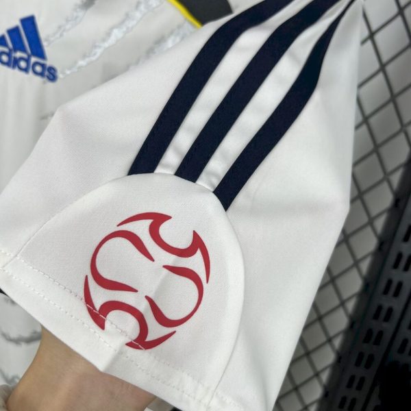 Japan 2006 Away Retro Jersey - Image 4