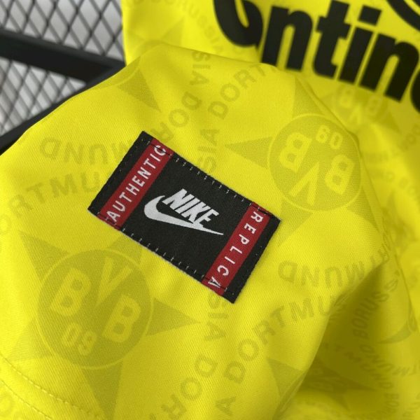 Borussia Dortmund 1994/95 Home Retro Jersey - Image 6