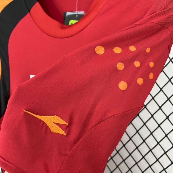 As Roma 2004/05 Home Retro Jersey - Image 4