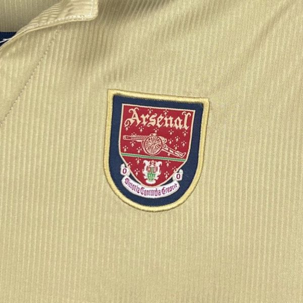 Arsenal 2001/02 Away Long Sleeves Retro Jersey - Image 4
