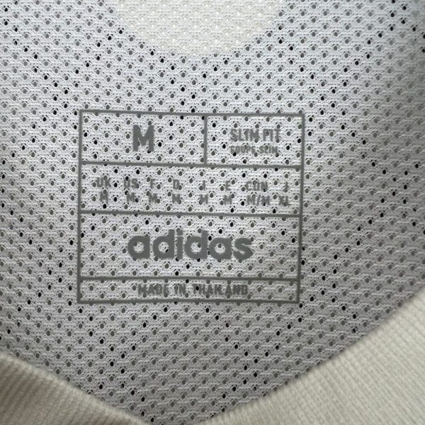 Juventus 2024/25 Gucci Joint Edition Jersey - Image 8