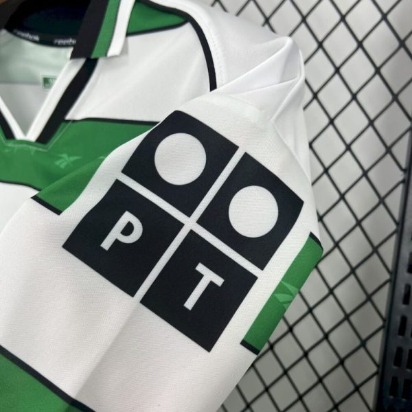 Sporting Cp 2000/01 Home Retro Jersey - Image 5