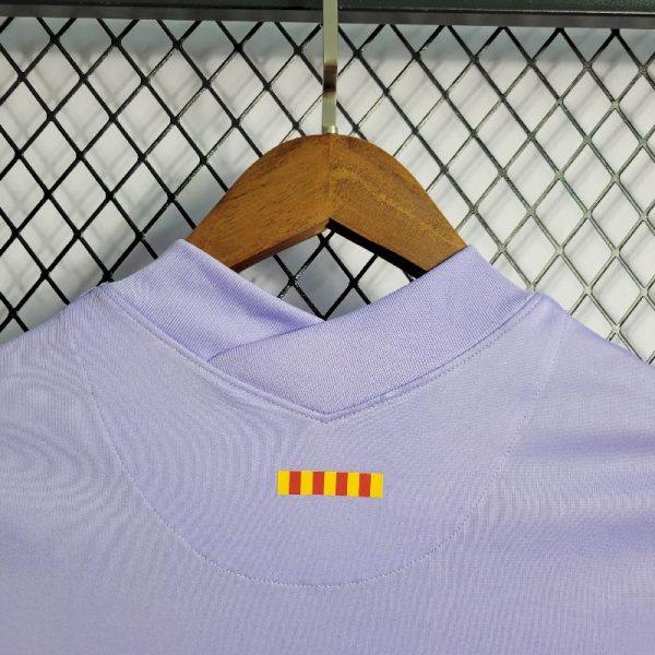 Barcelona 2021/22 Away Retro Jersey - Image 6