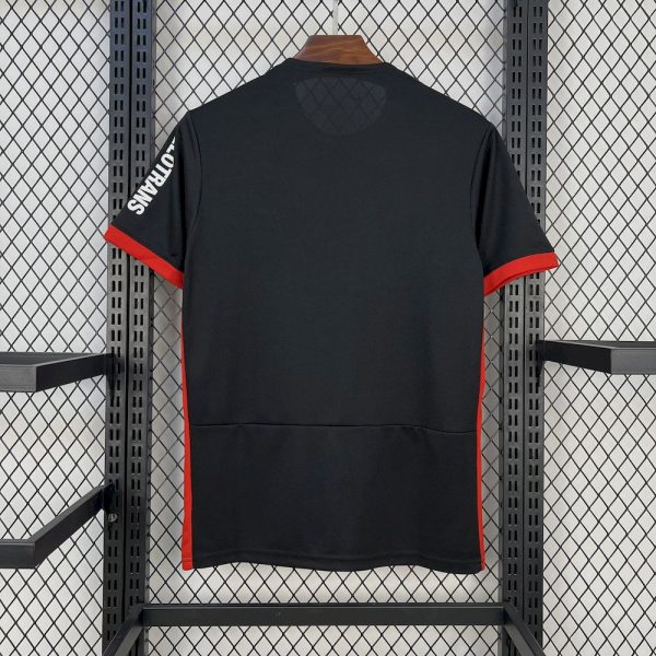 Eintracht Frankfurt 2024/25 Away Jersey - Image 2