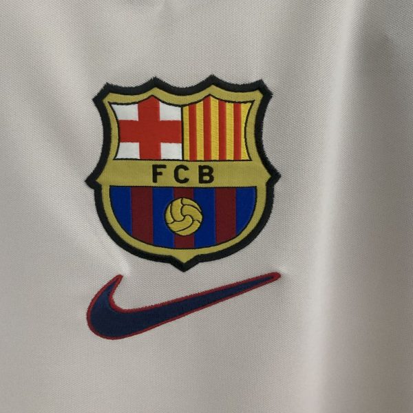 Barcelona 1998/99 Away Retro Jersey - Image 8