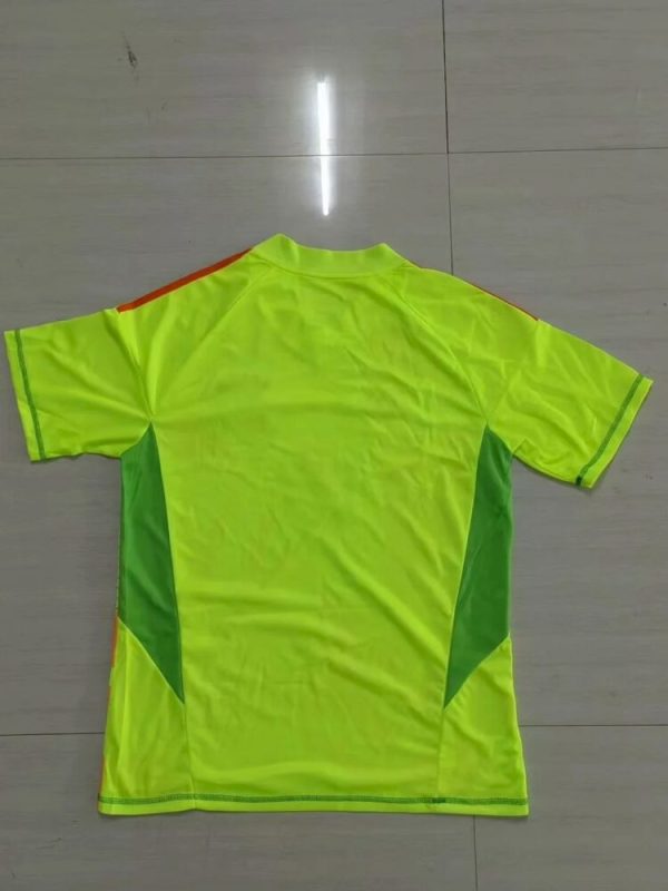 Bayern Munich 2024/25 Goalkeeper Uniform Jersey - Image 2