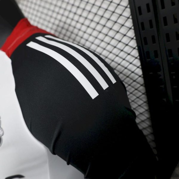 Manchester United 2025/26 Pre-Match Training Uniform Jersey Player Version - Image 3