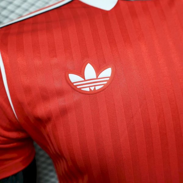 Manchester United 2025/26 Terrace Icons Jersey Player Version - Image 4