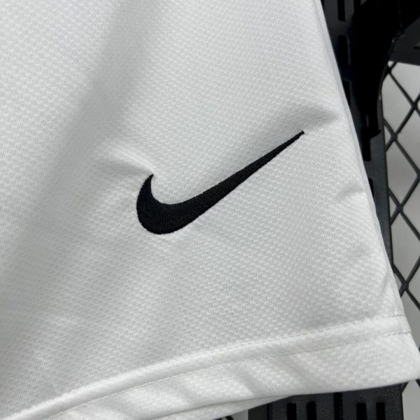 Santos 2011/12 Home Retro Shorts - Image 4