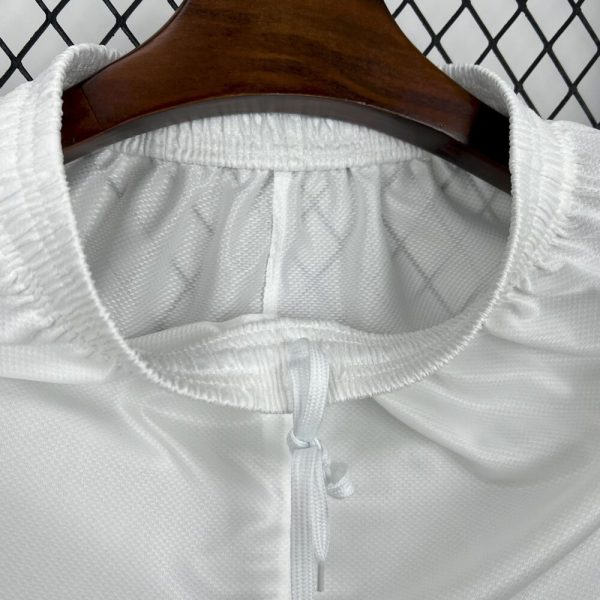 Santos 2011/12 Home Retro Shorts - Image 3