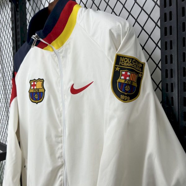Barcelona 1994-95 Player Windbreaker - Image 5