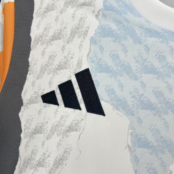 Real Madrid 2024/25 Pre-Match Jersey - Image 5