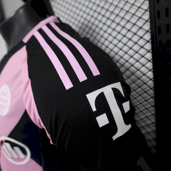 Bayern Munich 2025/26 (Women’s Team) Special Jersey Player Version - Image 6