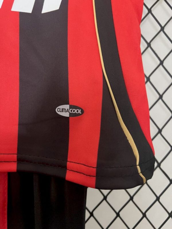 Ac Milan 2006/07 Home Kids Retro Jersey And Shorts - Image 6