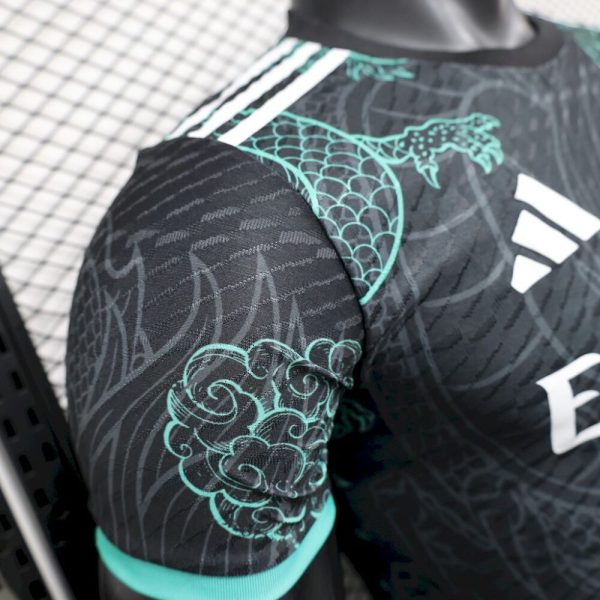 Real Madrid 2025/26 Black Green Dragon Edition Jersey Player Version - Image 6