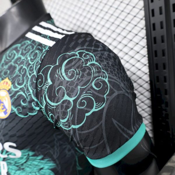 Real Madrid 2025/26 Black Green Dragon Edition Jersey Player Version - Image 3