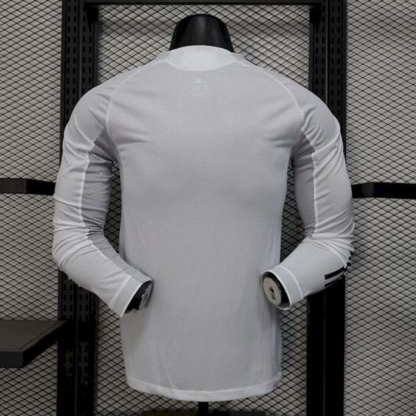 Real Madrid 2025/26 Home Long Sleeves Jersey Player Version - Image 2