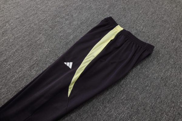 Juventus 2024/25 Half-Zip Adult Sweater+Pant 815 - Image 5
