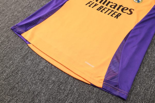 Real Madrid 2024/25 Training Adult Jersey+Short 815 (Copy) - Image 5