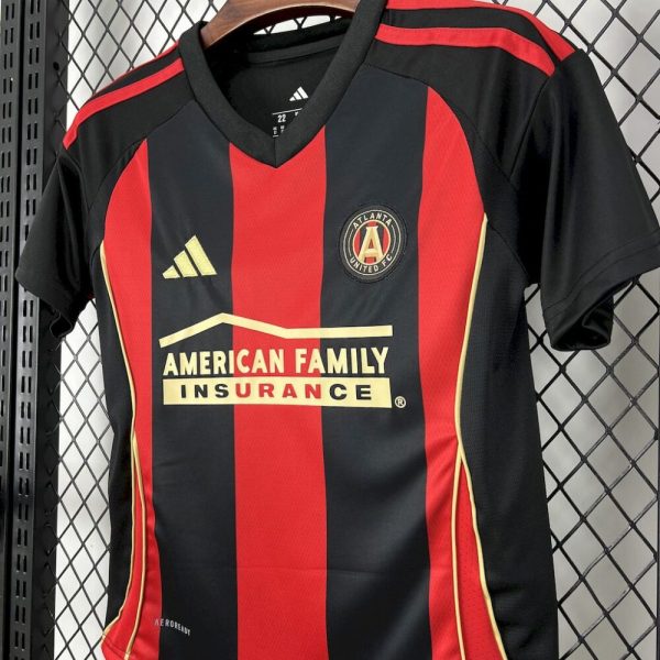 Atlanta United 2025/26 Home Kids Kit - Image 4