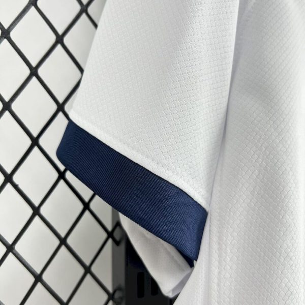Barcelona 2025/26 White Special Edition Jersey - Image 8