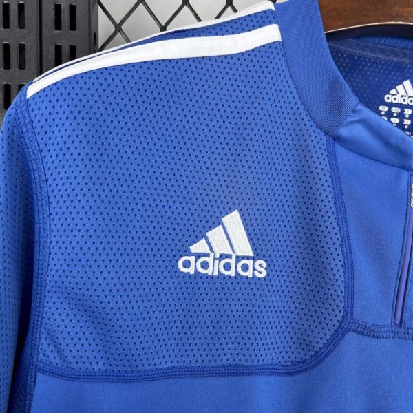 Chelsea 2009/10 Home Retro Long Sleeves Jersey - Image 6