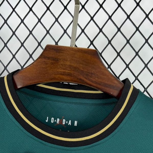 Liverpool 2025/26 Jordan Concept Jersey - Image 6