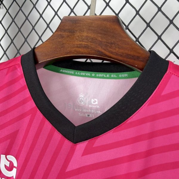 Racing De Santander 2024/25 Pink Goalkeeper Jersey - Image 4