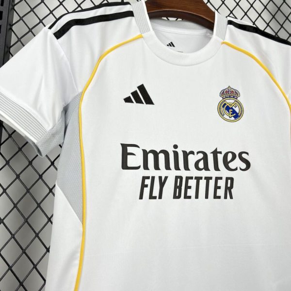 Real Madrid 2025/26 Home Kids Kit - Image 4