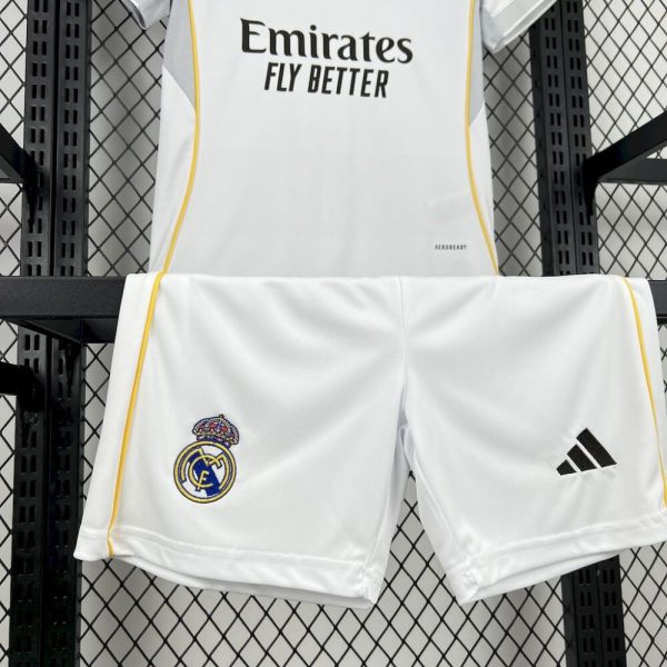 Real Madrid 2025/26 Home Kids Kit - Image 3