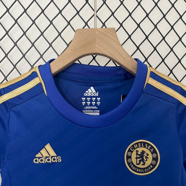 Chelsea 2012/13 Home Kids Retro Jersey And Shorts - Image 7