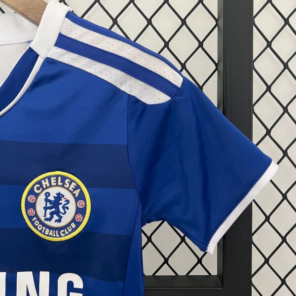 Chelsea 2011/12 Home Kids Retro Jersey And Shorts - Image 7