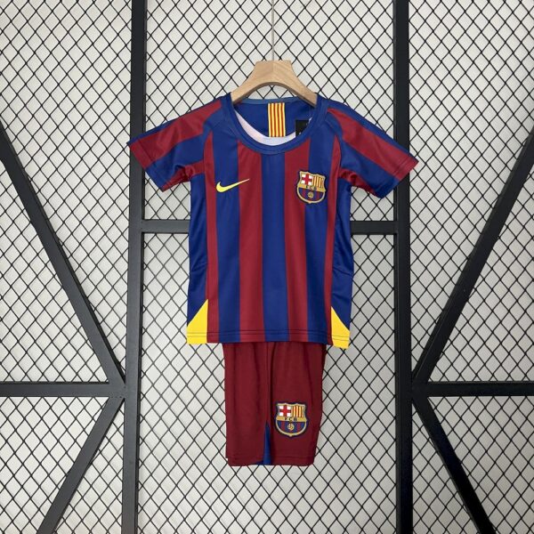 Barcelona 2005/06 Home Kids Retro Jersey And Shorts