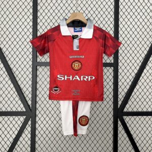 Manchester United 1996/97 Home Kids Retro Jersey And Shorts