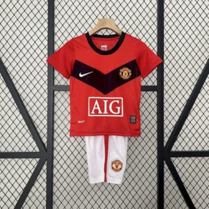 Manchester United 2009/10 Home Kids Retro Jersey And Shorts