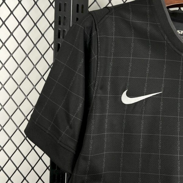 Tottenham Hotspur 2025/26 Away Jersey - Image 6
