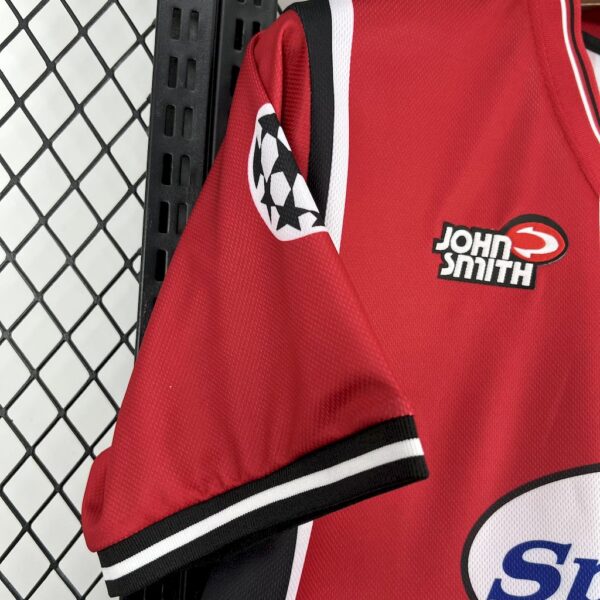 Mallorca 2001/02 Away Retro Jersey - Image 4