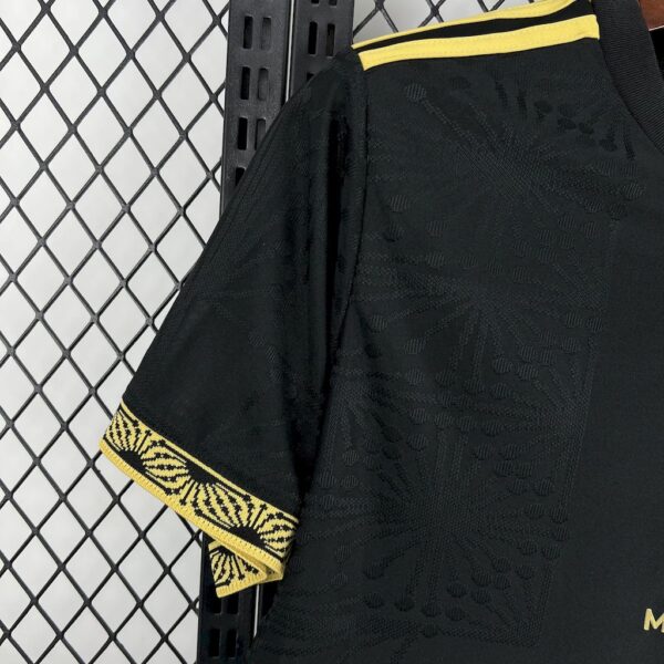 Mexico 2025/26 Gold- Black Jersey - Image 9