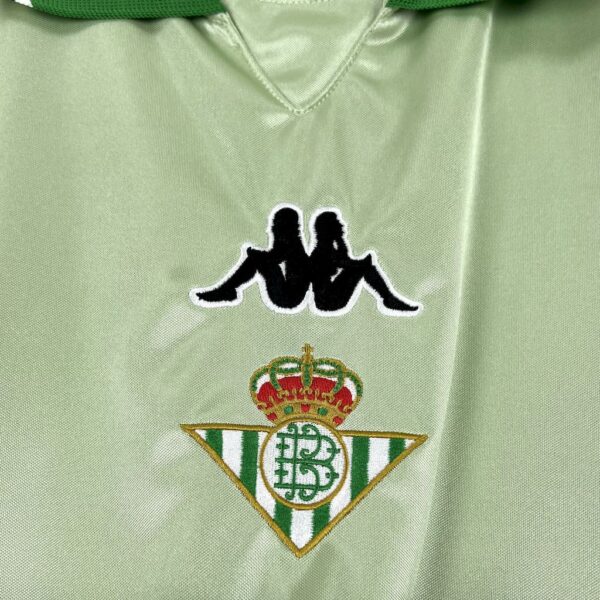 Real Betis 1999/00 Away Retro Jersey - Image 4