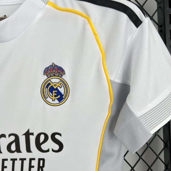 Real Madrid 2025/26 Home Womens Jersey - Image 4