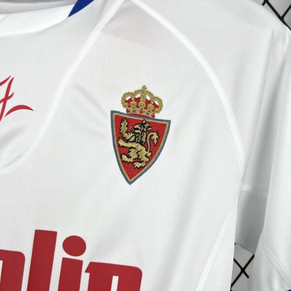 Real Zaragoza 2001/02 Home Retro Jersey - Image 4