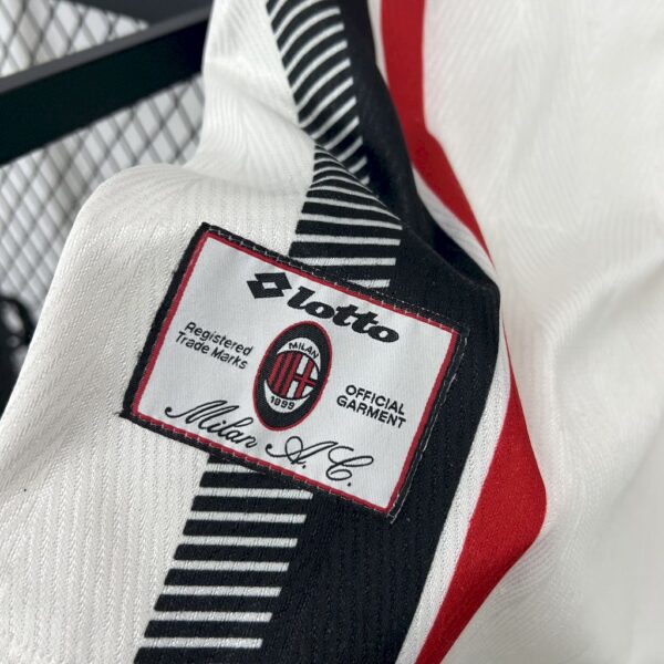 Ac Milan 1997/98 Away Retro Jersey - Image 4