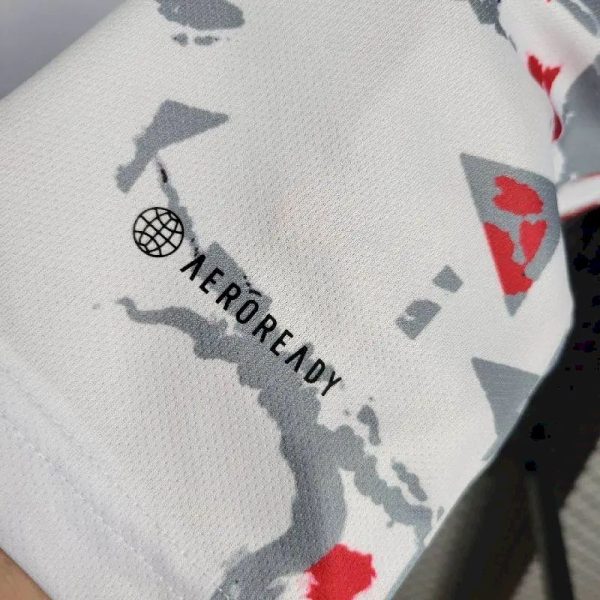 Japan 2024/25 Special Edition Jersey - Image 8