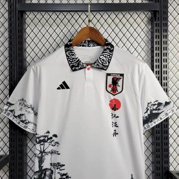 Japan 2024/25 Special Edition Jersey - Image 4
